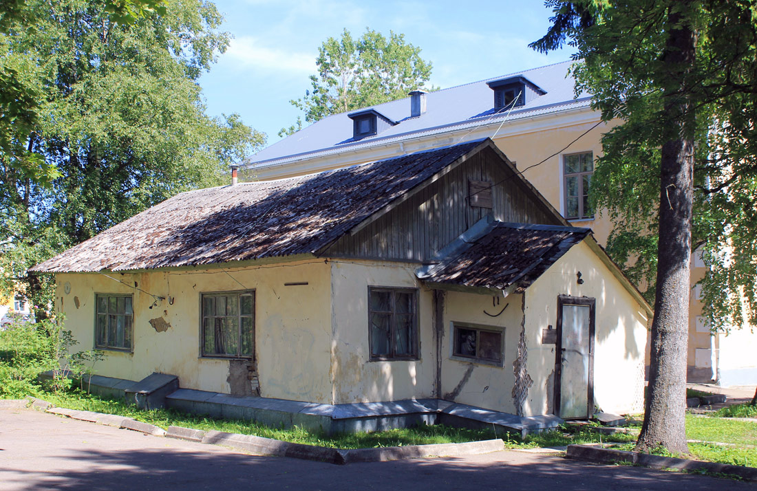 Силламяэ, Vladimir Majakovski, 9