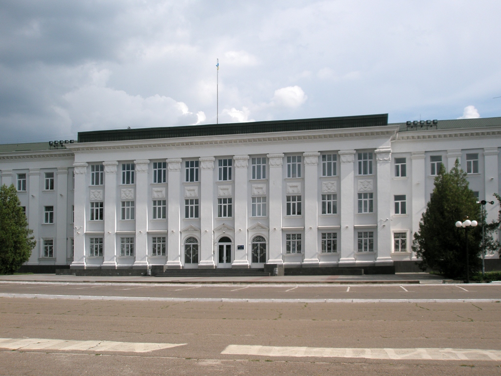 Северодонецк, Бульвар Дружбы Народов, 32