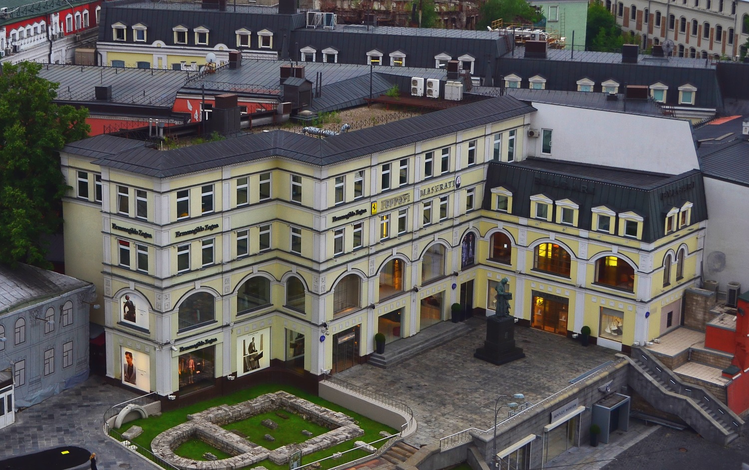 Москва, Никольская улица, 19