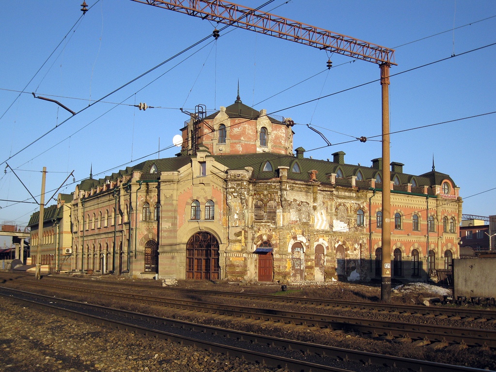 Дебальцеве, Улица Ленина, 10А