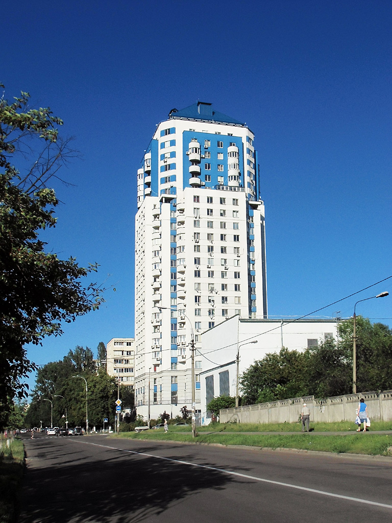 Киев, Улица Петра Чаадаева, 2В