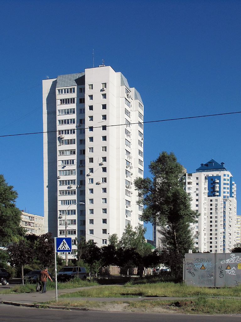 Киев, Улица Петра Чаадаева, 2Б