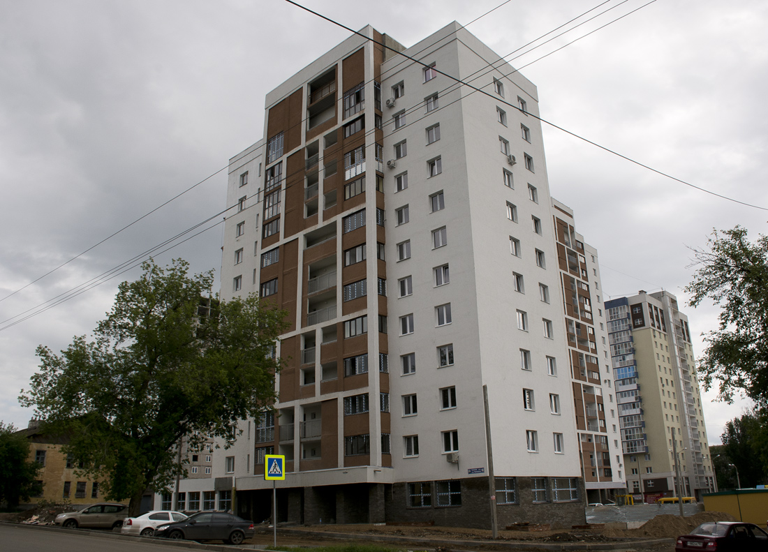 Уфа, Черниковская улица, 16; Первомайская улица, 71/1