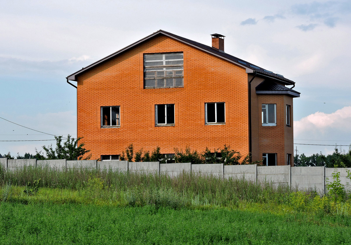 Харьковский район, прочие н.п., пос. Фрунзе, Молодёжная улица, ?
