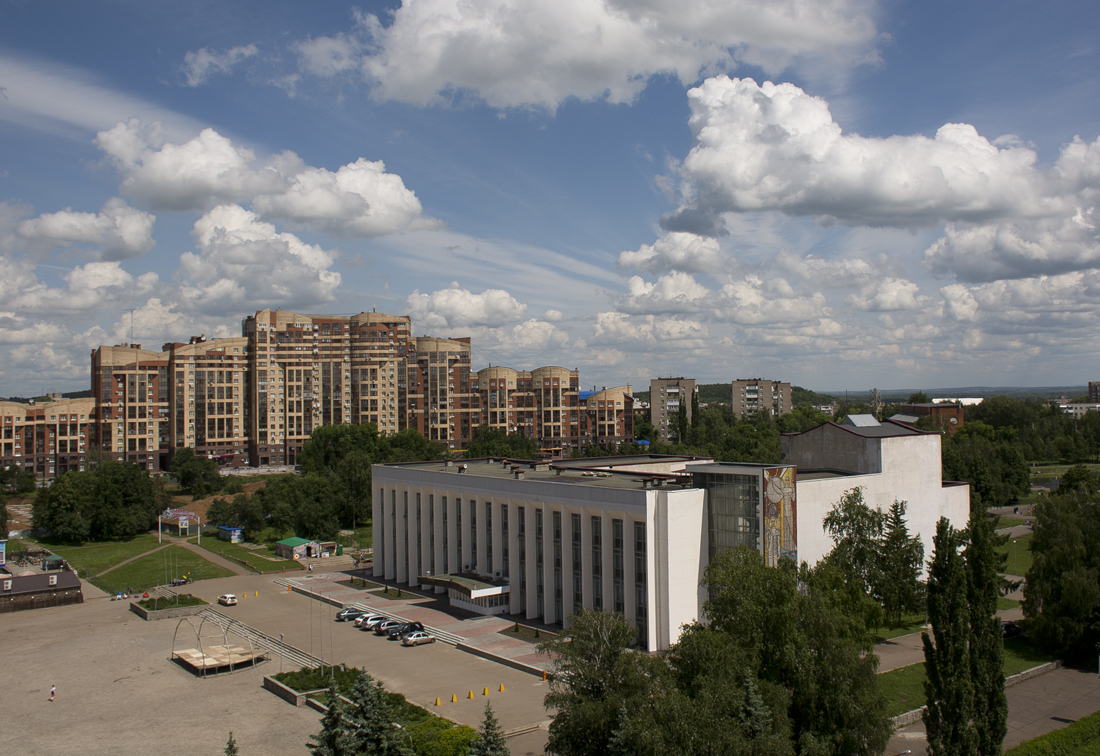 Уфа, Улица Машиностроителей, 10 корп. 1; Черниковская улица, 51