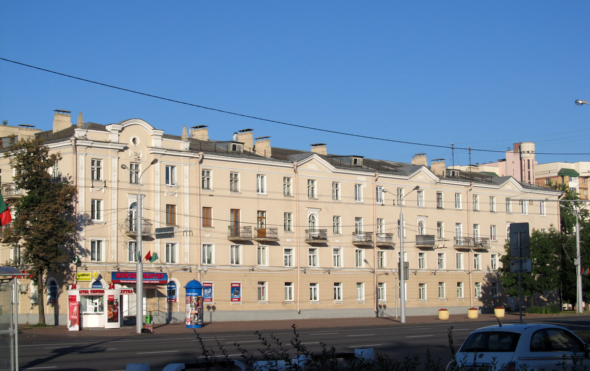 Минск, Партизанский проспект, 104