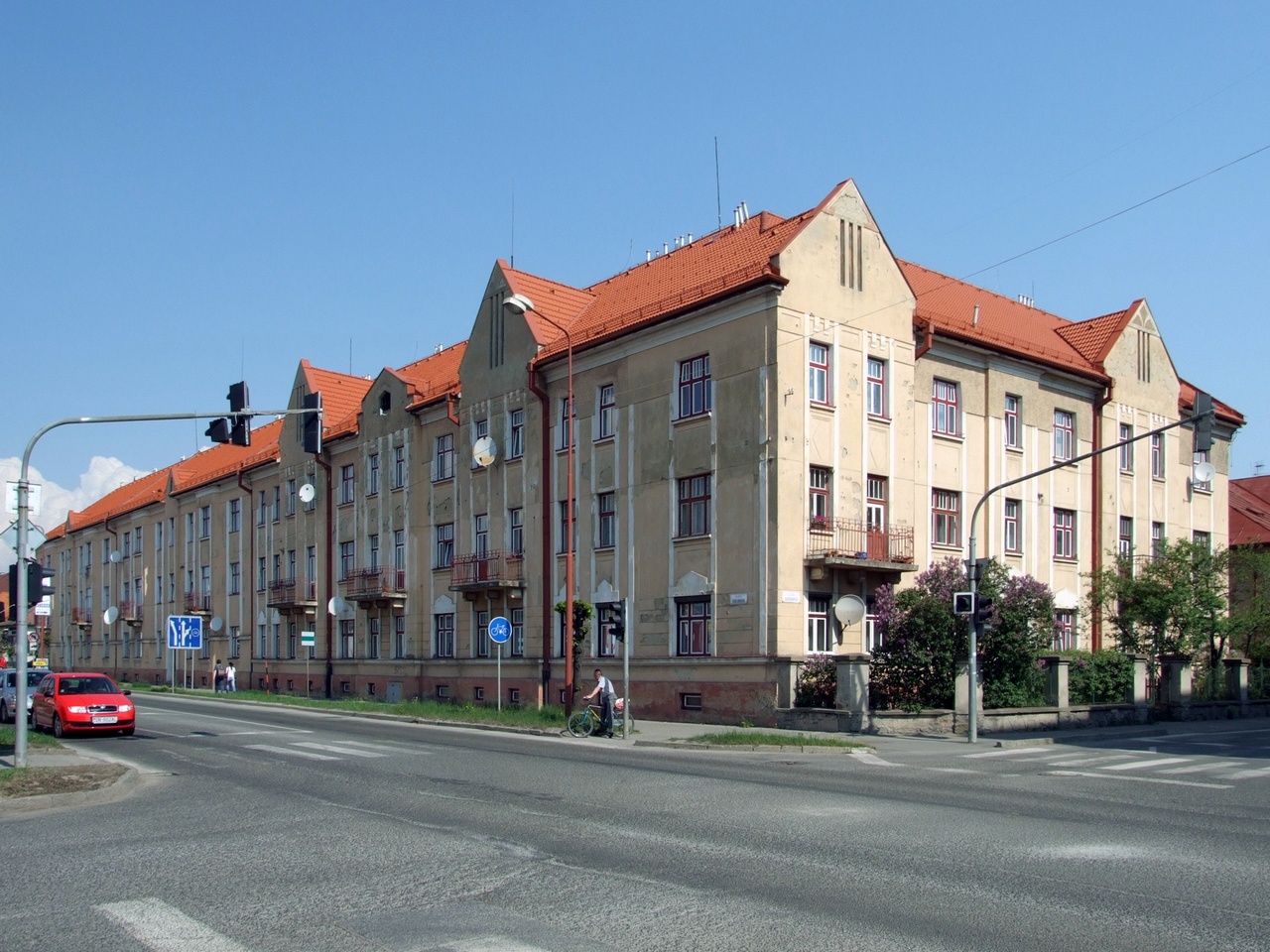 Спишска-Нова-Вес, Ulica Odborárov, 21 / Duklianska ulica, 2; Duklianska ulica, 4