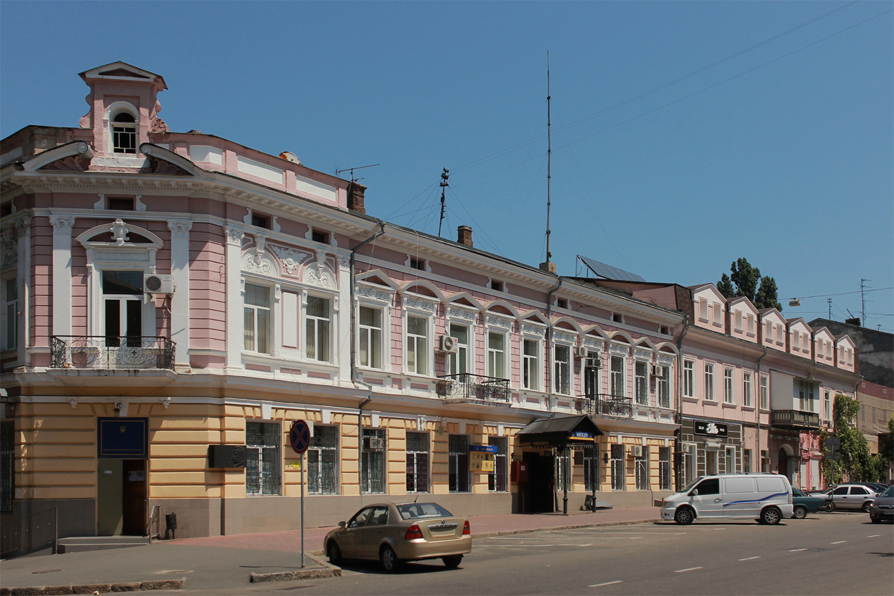 Одесса, Красний провулок, 5 / Грецька вулиця, 42