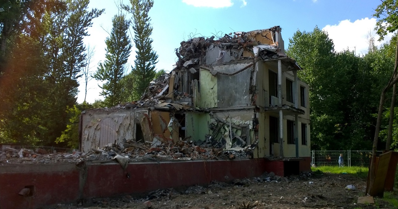 Москва, Улица Константина Федина, 19