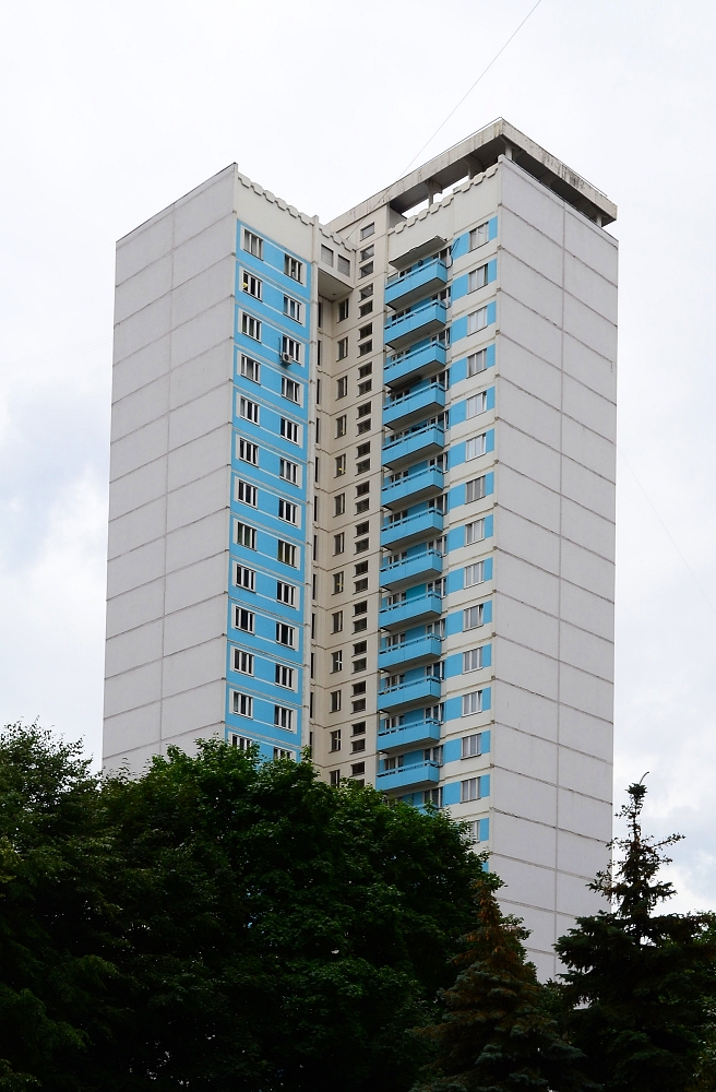 Москва, Улица 26-ти Бакинских Комиссаров, 9