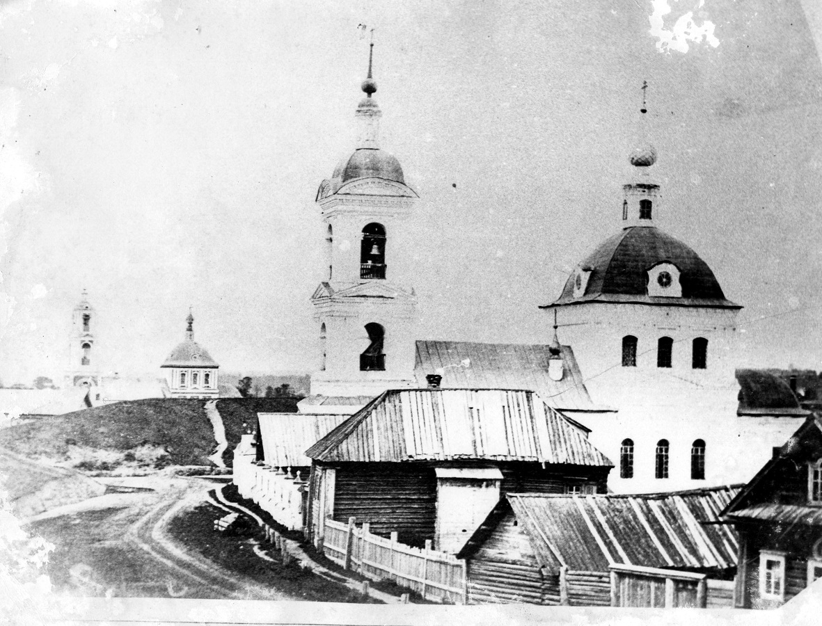 Переславль-Залесский, Проездная улица, 23; Трубежная улица, 7А