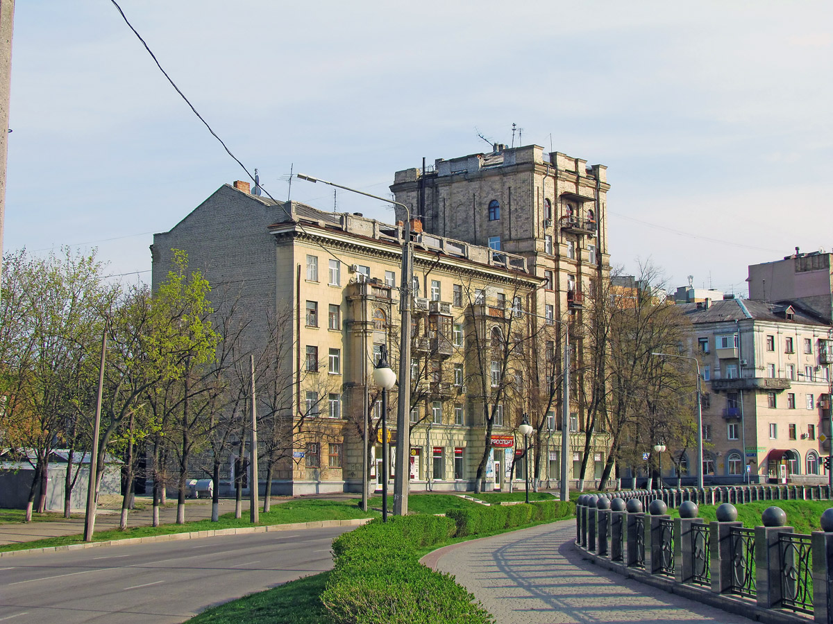 Charkow, Гимназическая набережная, 4