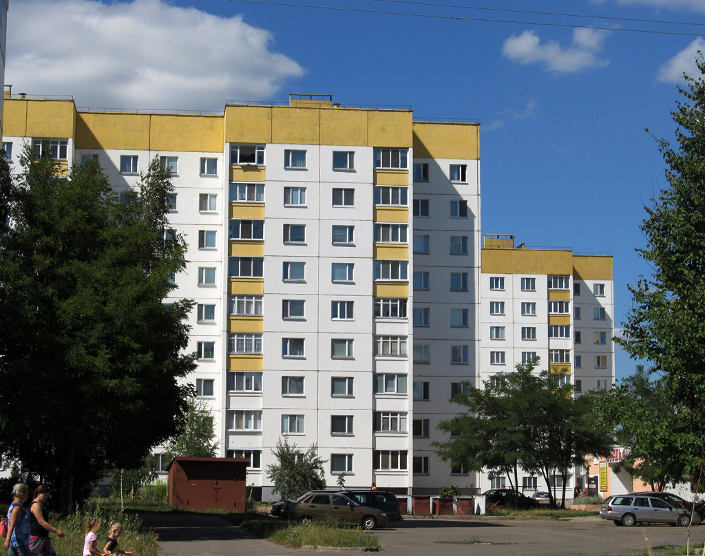 Бобруйск, Приберезинский бульвар, 20; Улица Генерала Батова, 27