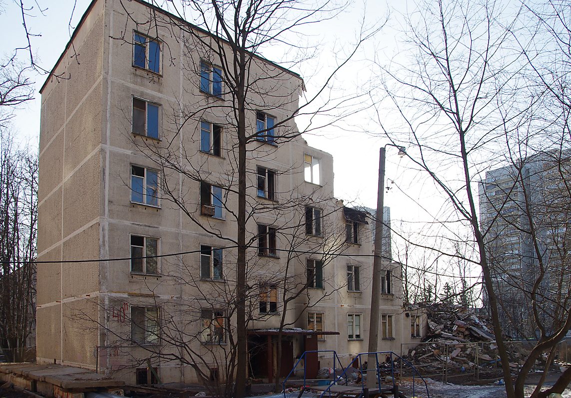 Москва, Улица Новаторов, 40 корп. 11