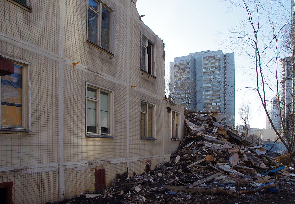 Москва, Улица Новаторов, 40 корп. 11