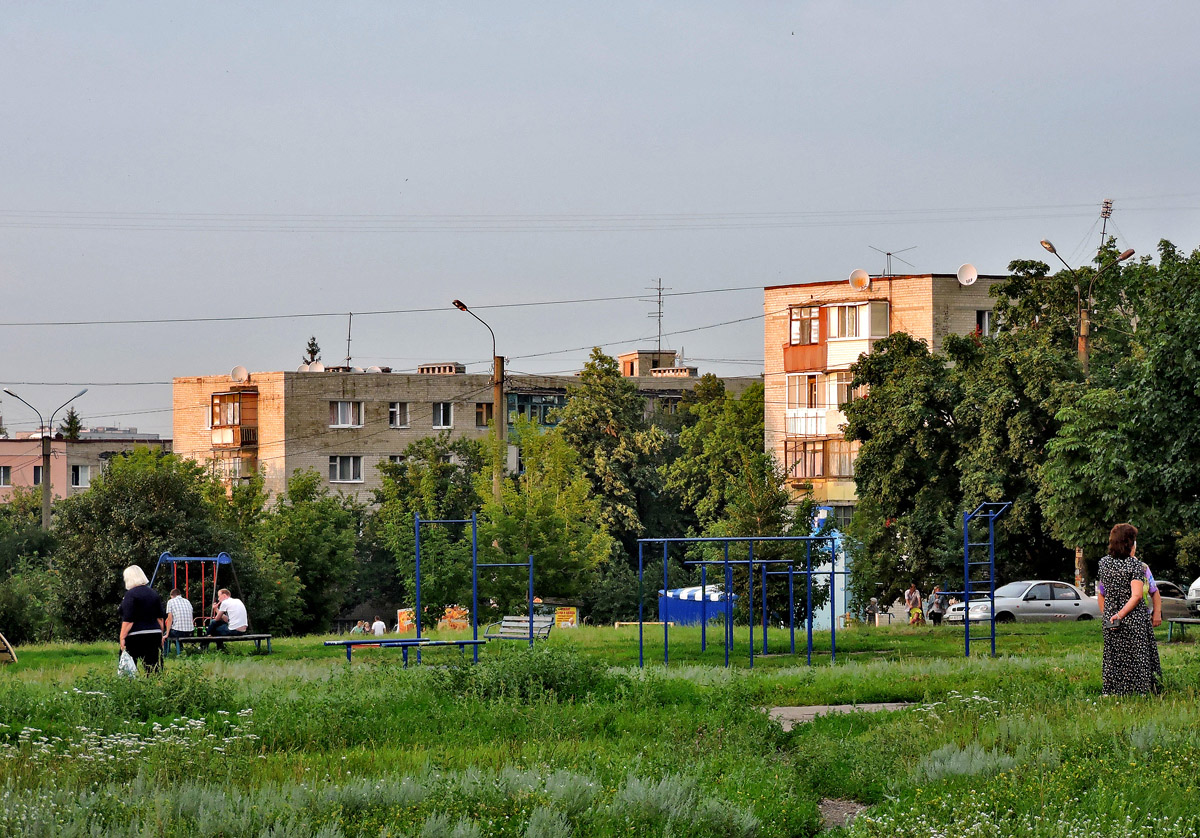 Харьков, Познанская улица, 6; Познанская улица, 4