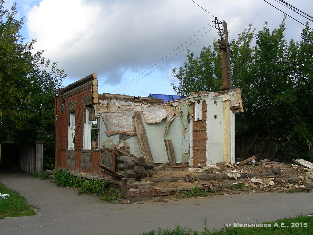 Иваново, Ярославская улица, 33 / Улица Парижской Коммуны, 8