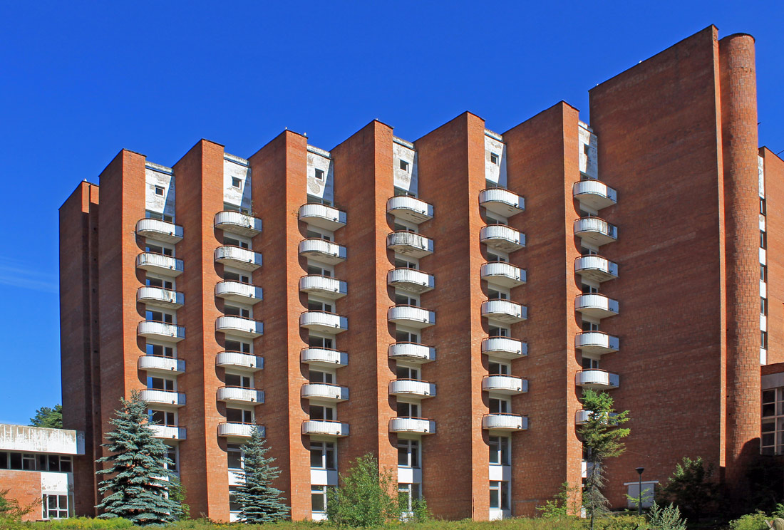 Narva-Jõesuu, Vabaduse, 75