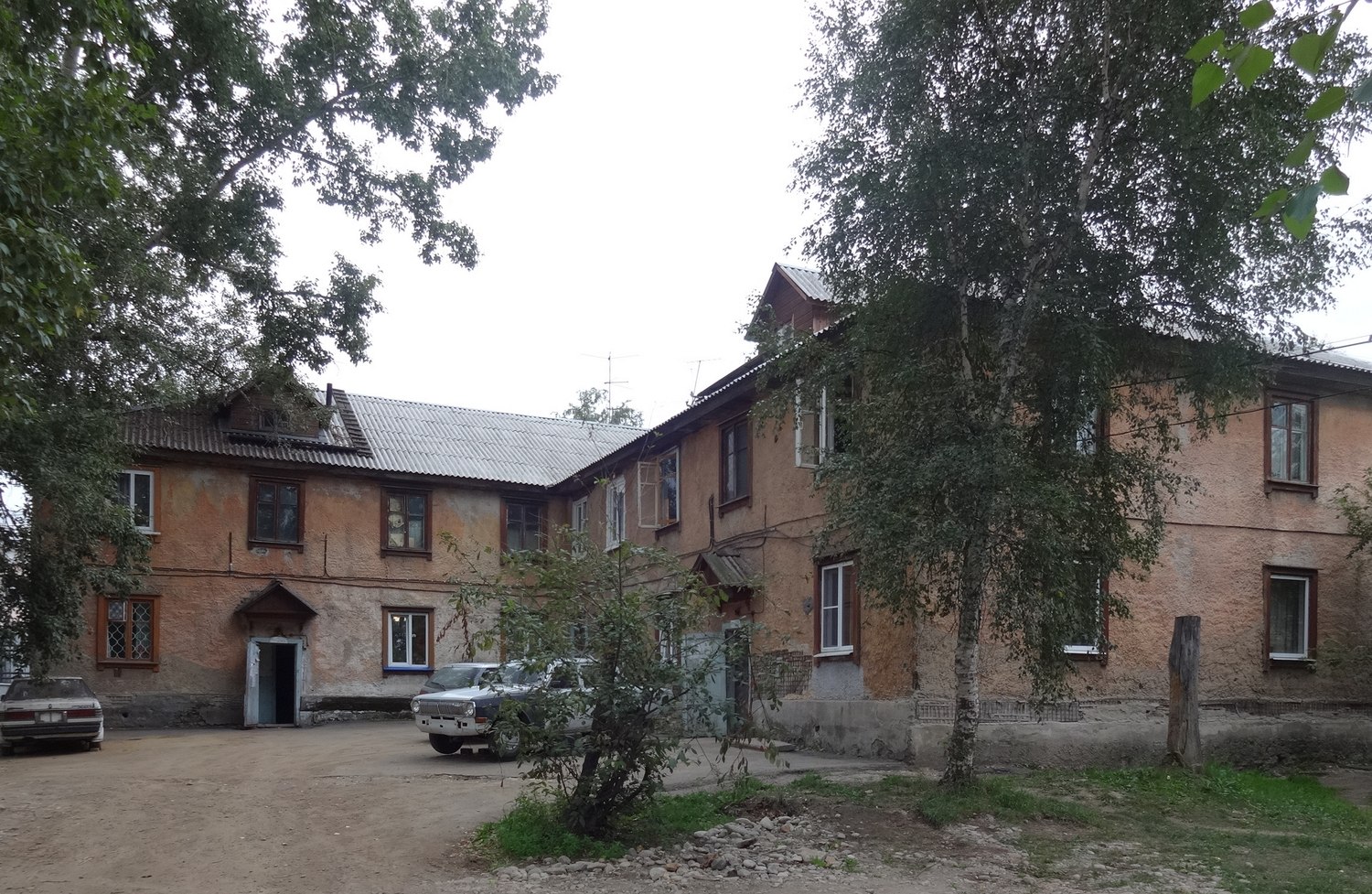Irkutsk, Улица Мухиной, 13
