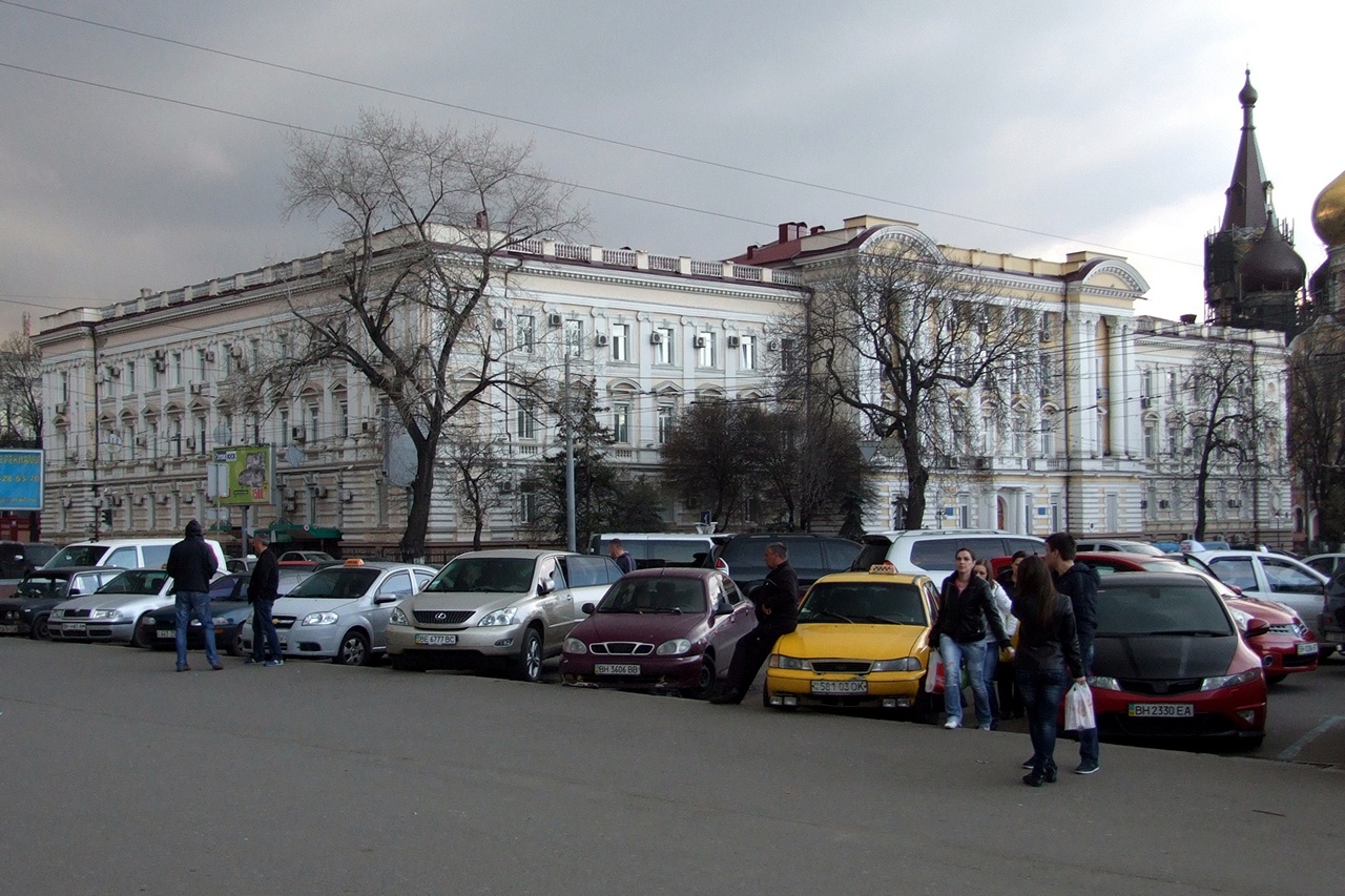 Одесса, Пантелеймонівська вулиця, 19 / привокзальна площа