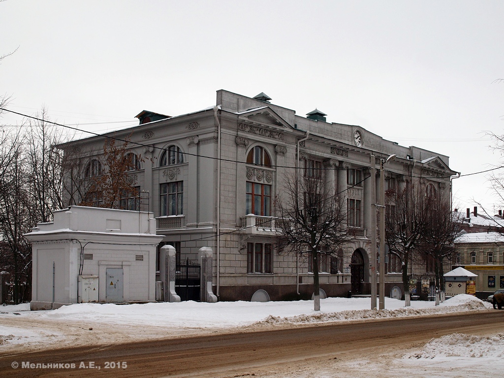 Иваново, Улица Батурина, 6 / Проспект Ленина, 40