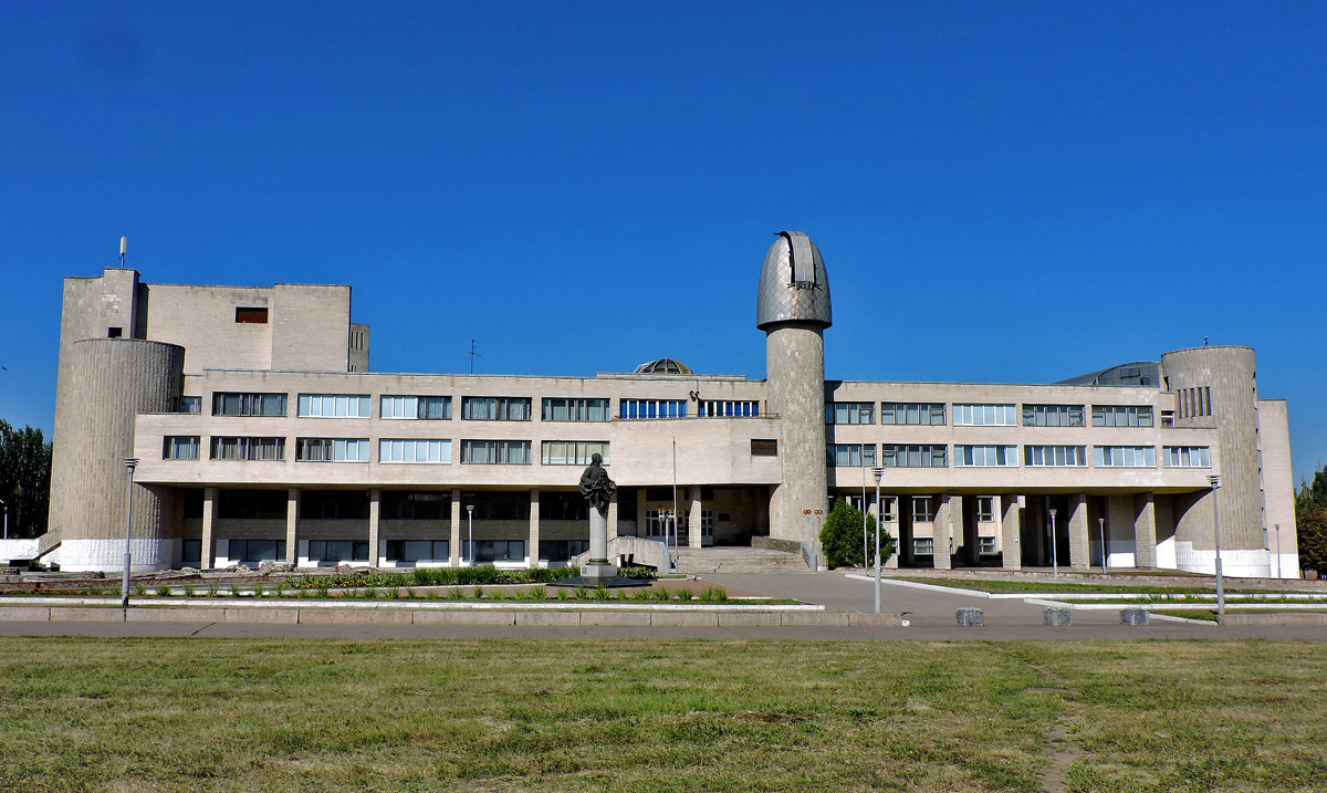 Харьков, Проспект Тракторостроителей, 55