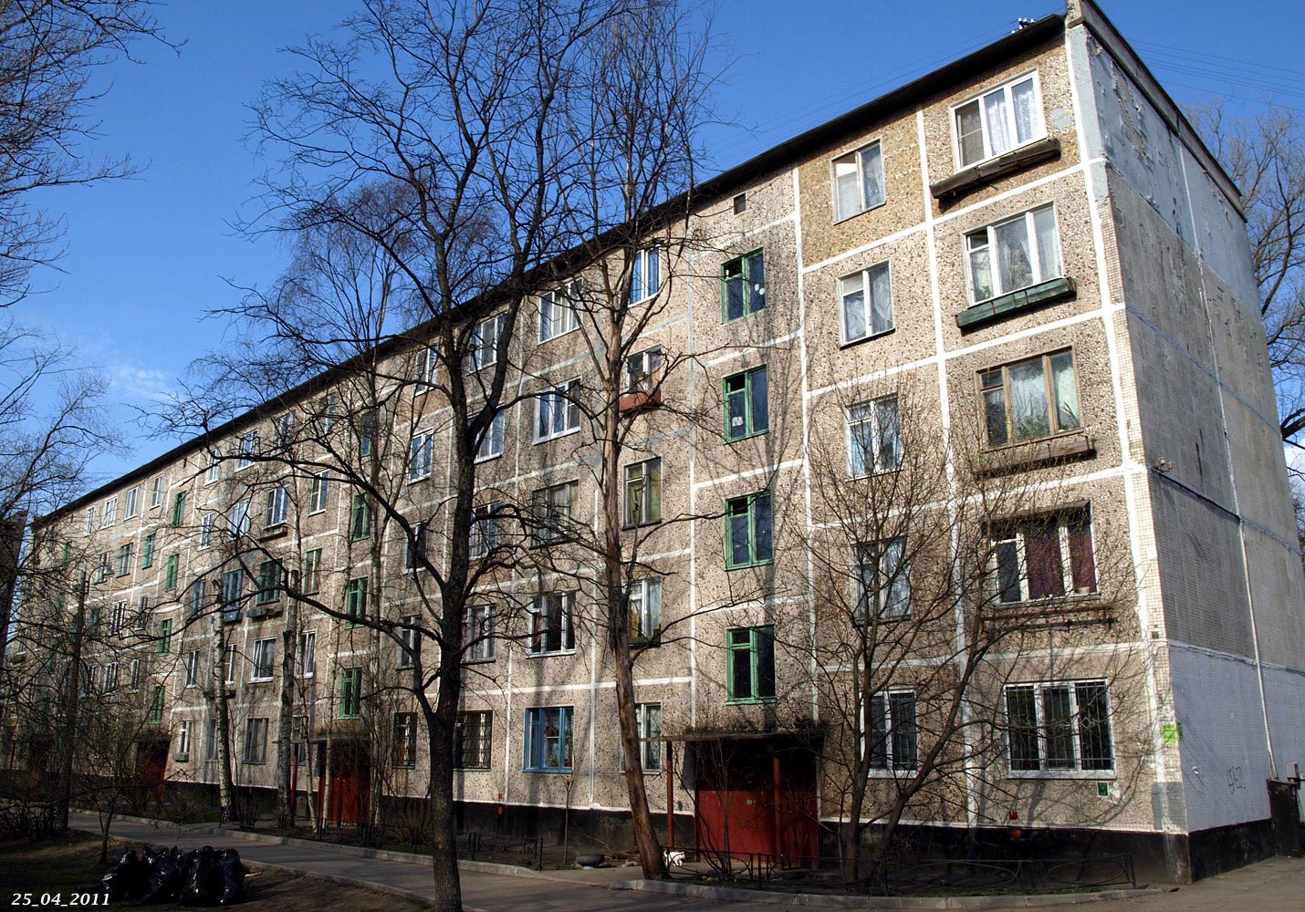 Peterburi, Дальневосточный проспект, 61