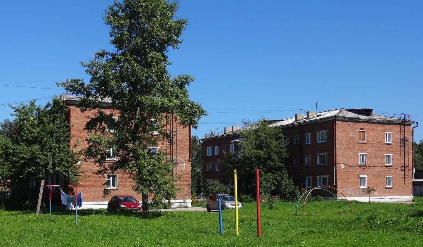 Baikalsk, Микрорайон Гагарина, 8; Микрорайон Гагарина, 9