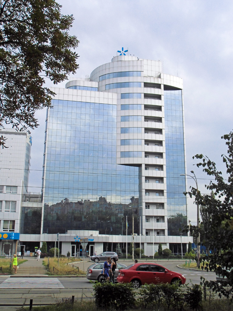 Киев, Дегтярёвская улица, 53А