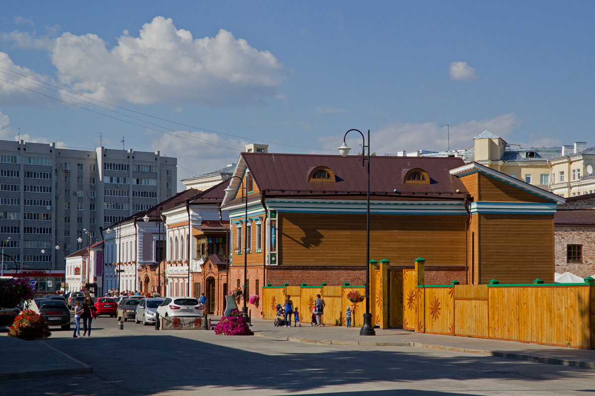 Казань, Улица Каюма Насыри, 5А; Улица Каюма Насыри, 5; Улица Каюма Насыри, 3
