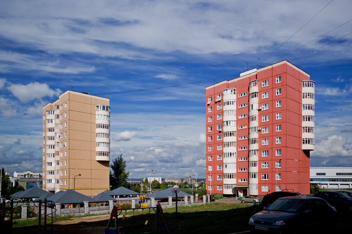 Казань, Улица Джаудата Файзи, 1; Улица Джаудата Файзи, 3