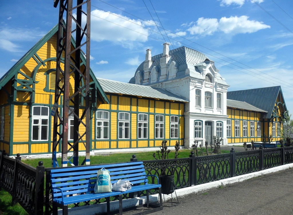 Верхотурье, пос. Привокзальный, Вокзальная улица, 1