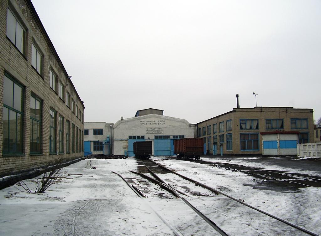 Покровск, Улица Ольшанского, ?