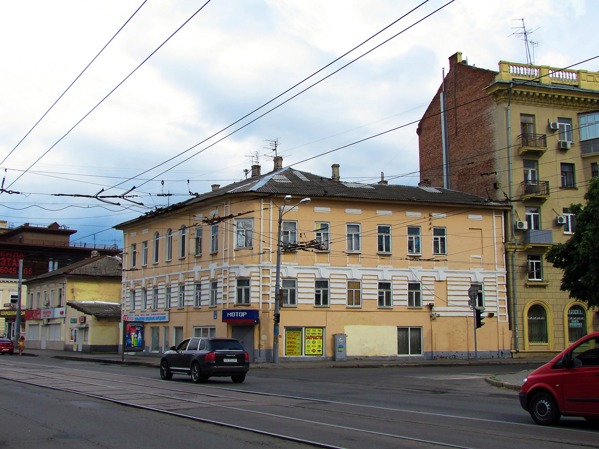 Харьков, Проспект Героев Харькова, 32