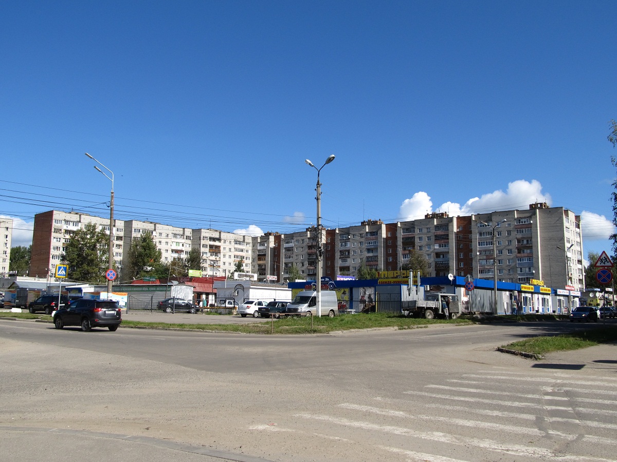 Переславль-Залесский, Улица Строителей, 31; Кооперативная улица, 54