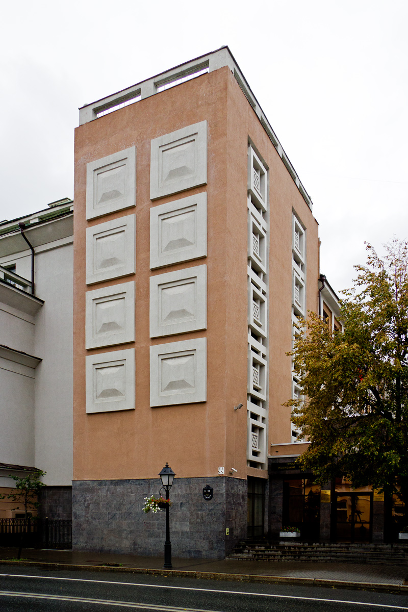 Казань, Кремлёвская улица, 14