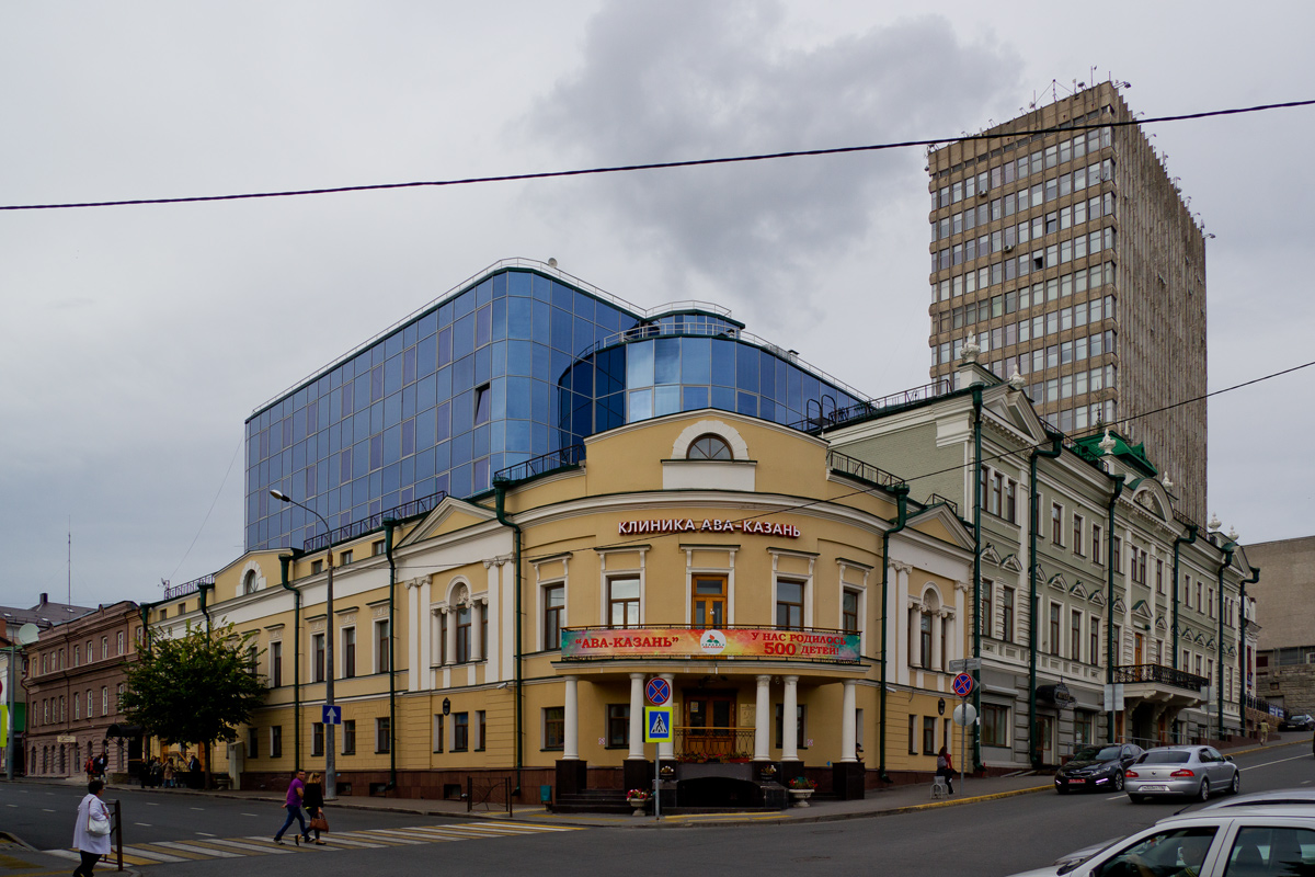 Казань, Астрономическая улица, 15 / Профсоюзная улица, 19