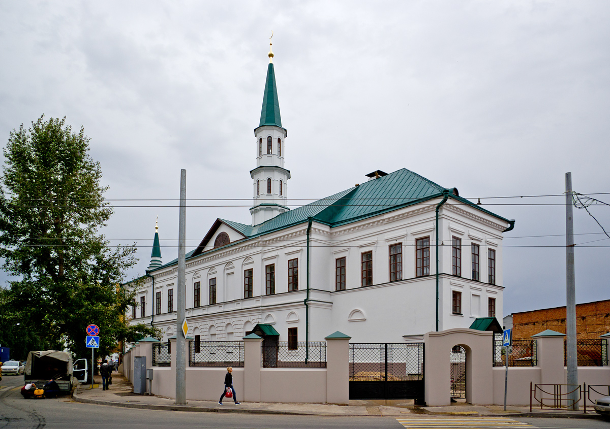 Kaasan, Улица Габдуллы Тукая, 40 / Улица Парижской Коммуны, 22