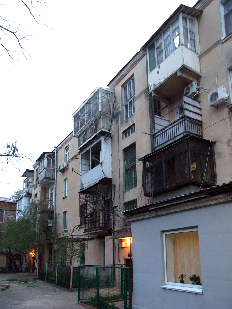 Одесса, Вулиця Пастера, 44