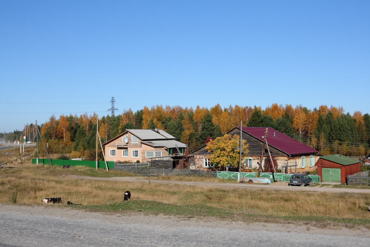 Каргасокский район, прочие н.п., с. Каргасок, улица Береговая, 34; с. Каргасок, улица Береговая, 36