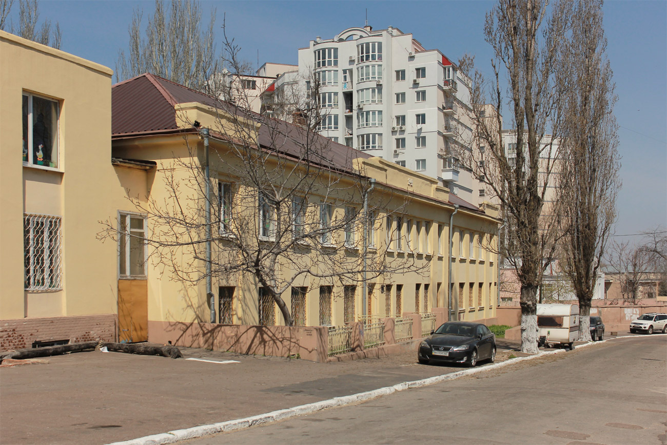 Одесса, Вулиця Мечникова, 2