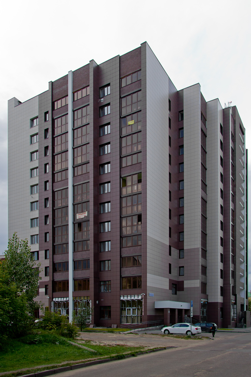 Казань, Улица Павлюхина, 37