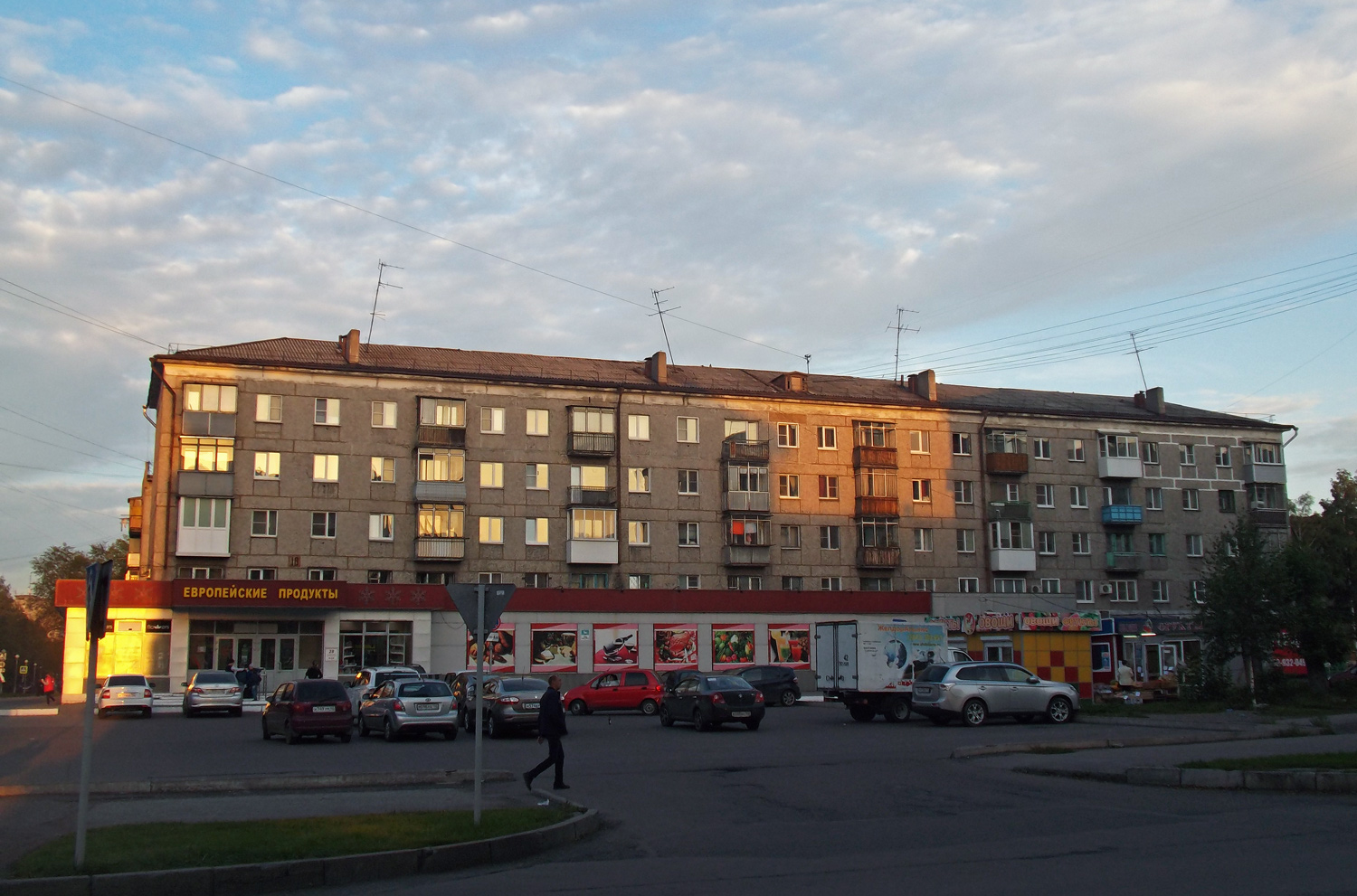 Новокузнецк, Улица Спартака, 18