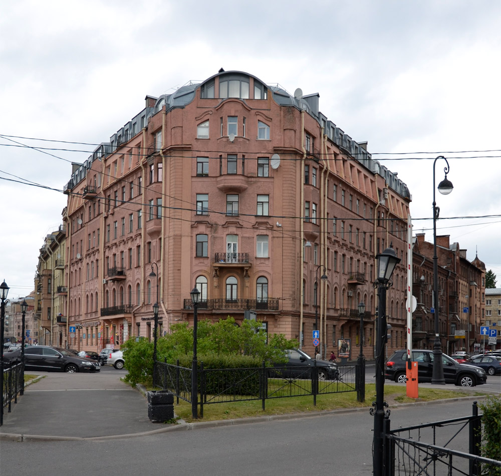 Санкт-Петербург, Мытнинская набережная, 7 / Зоологический переулок, 5