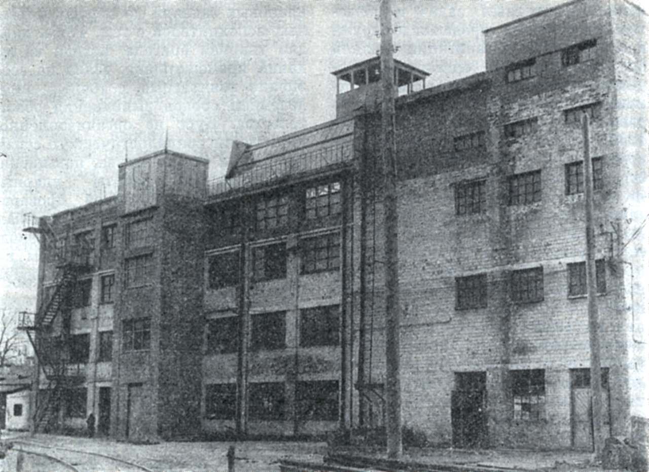 Киев, Багговутовская улица, 17 / Овруцкая улица