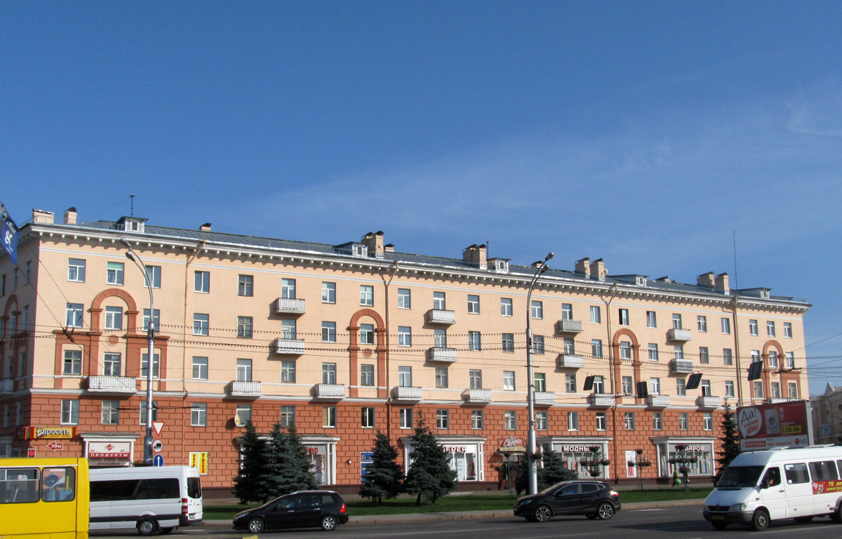 Гомель, Проспект Ленина, 63 / Проспект Победы, 22