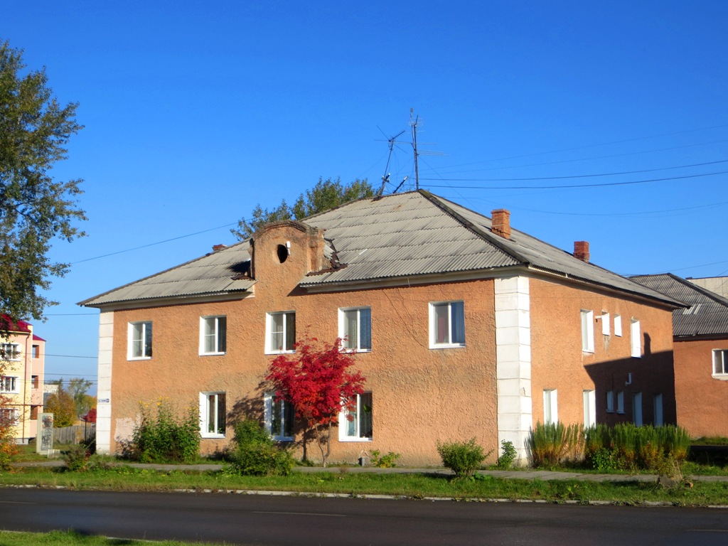 Карпинск, Улица Серова, 17