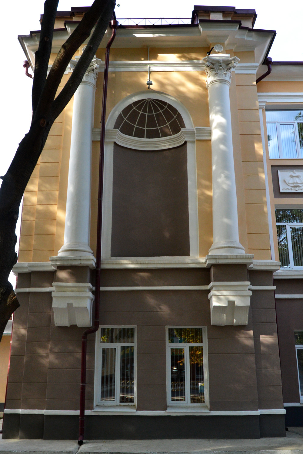 Тирасполь, Улица Карла Либкнехта, 185