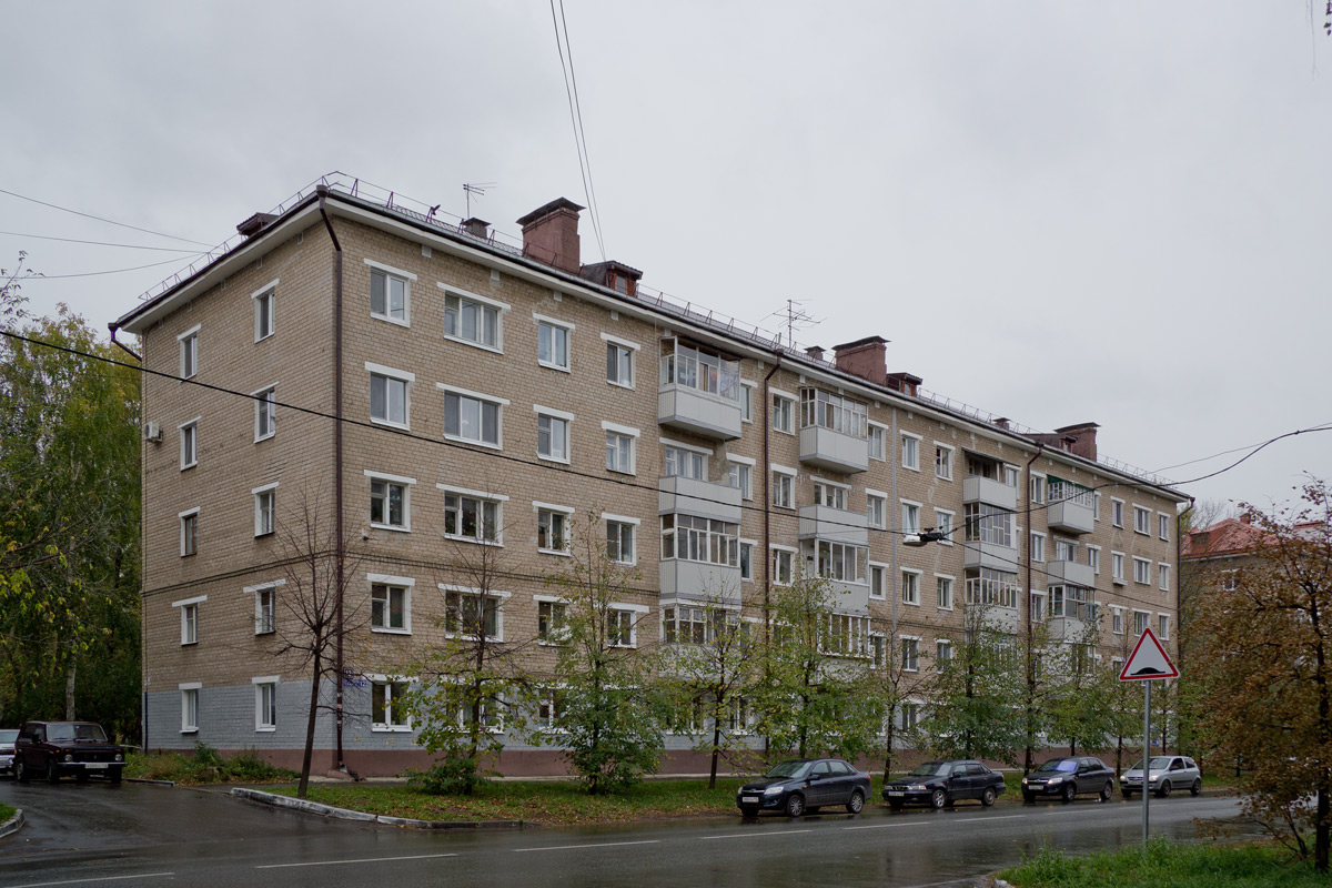 Казань, Улица Восьмого Марта, 12