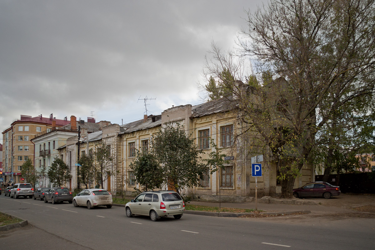 Казань, Улица Максимова, 37